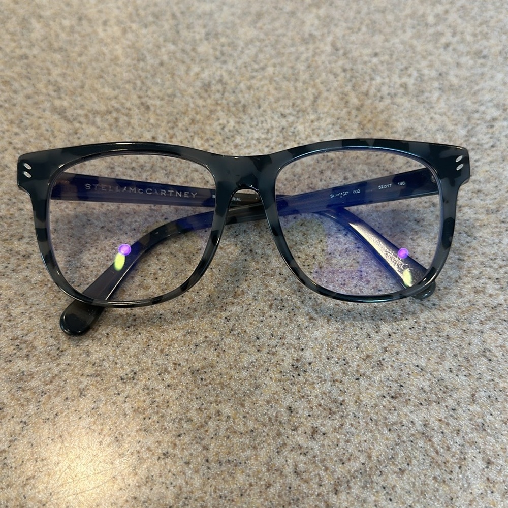 Stella McCartney Made in Italy women’s glasses